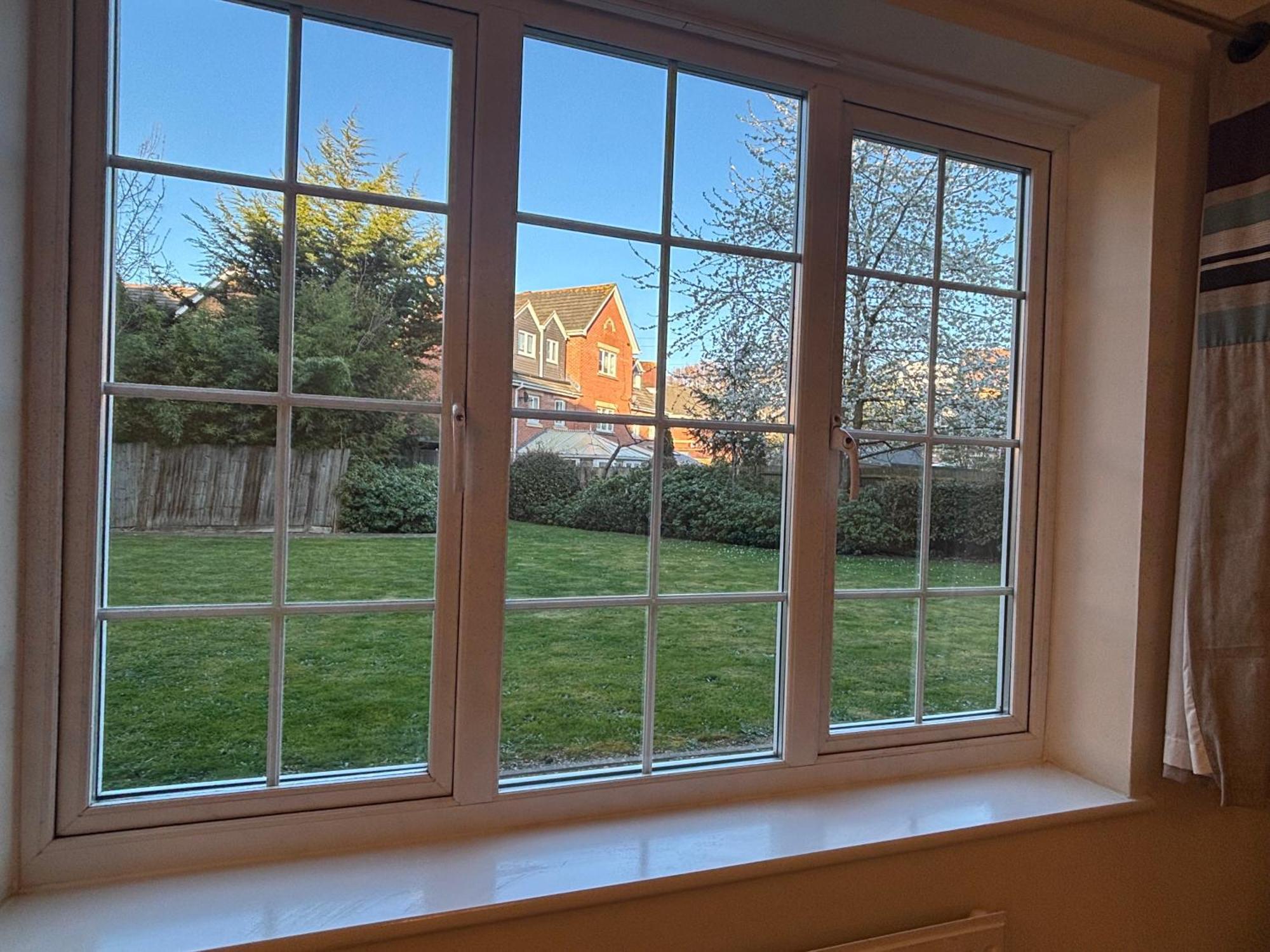 2-bedroom Flat, South Wimbledon * London