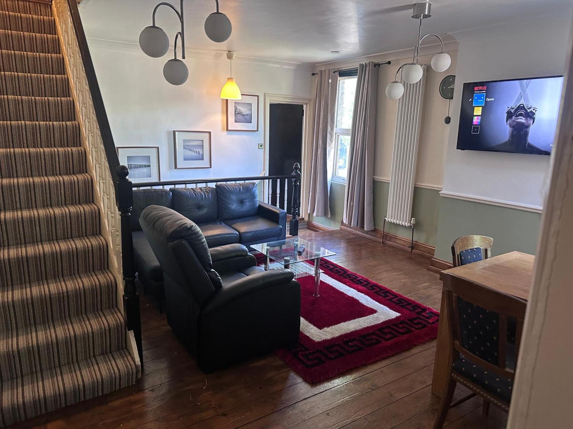 3b-10min Airport Ldn Free Parking Apartment London