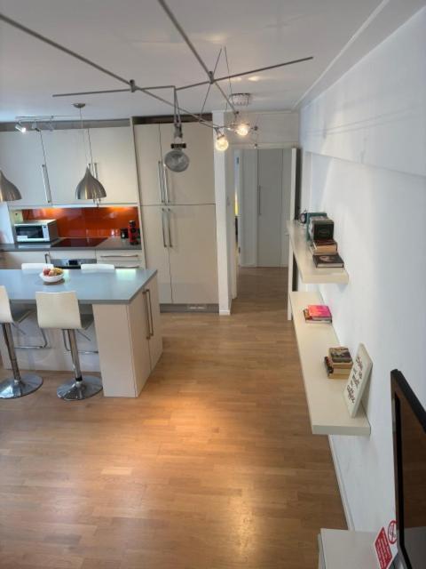 Spacious One Bedroom Near Regent's Park *
