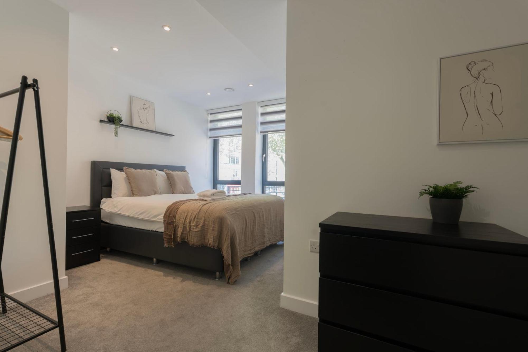 Aldgate One Cl Apartment *