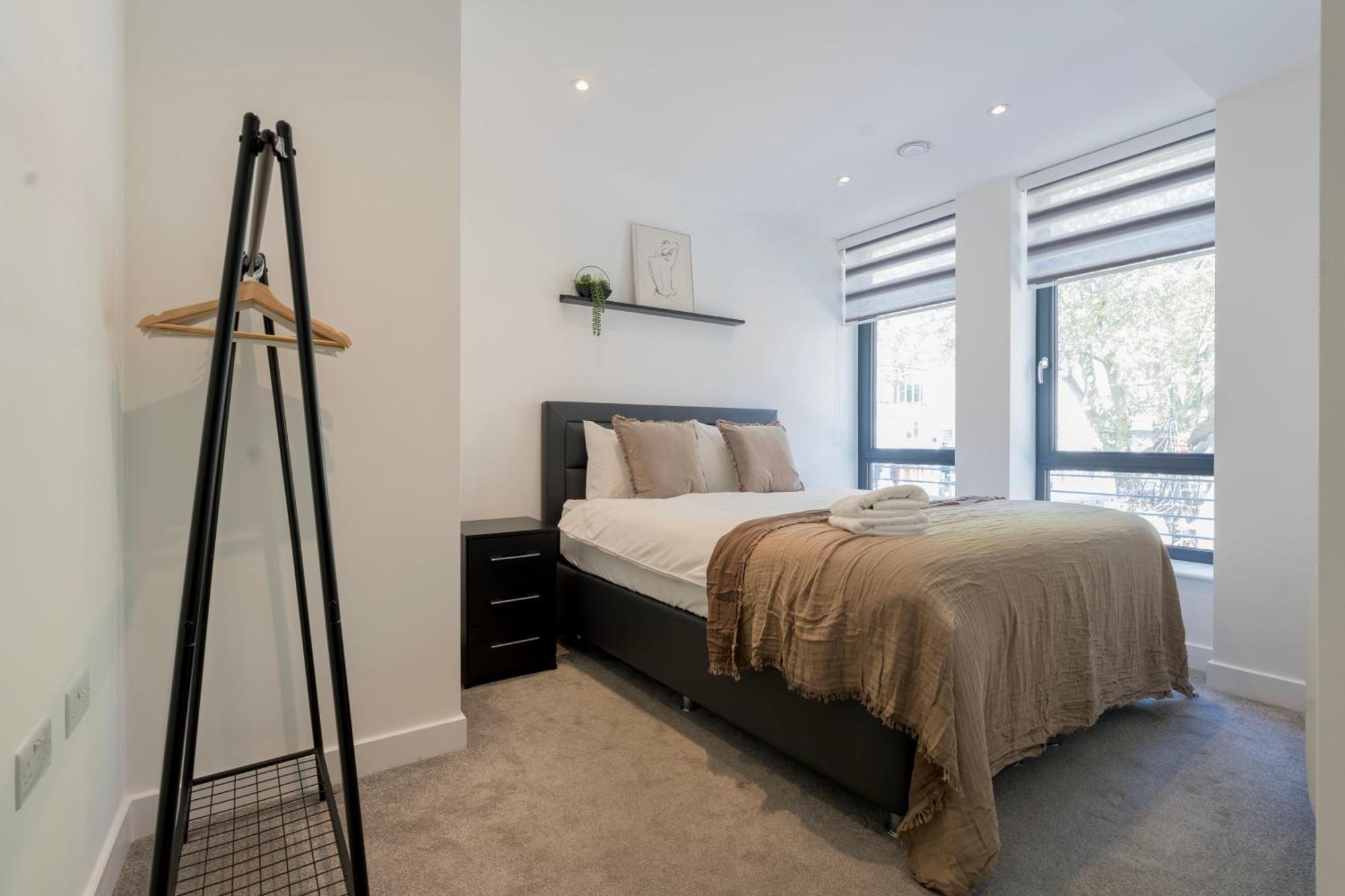 Aldgate One Cl Apartment