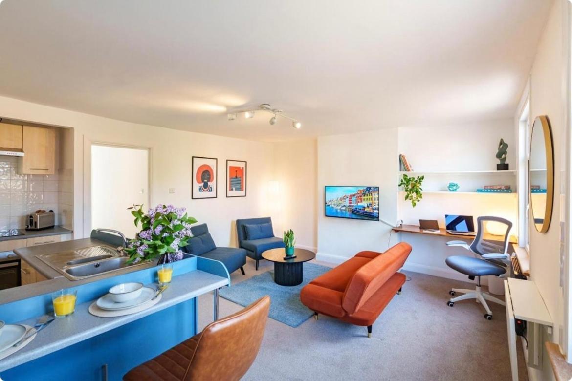 Stylish And Spacious Peckham Flat * London