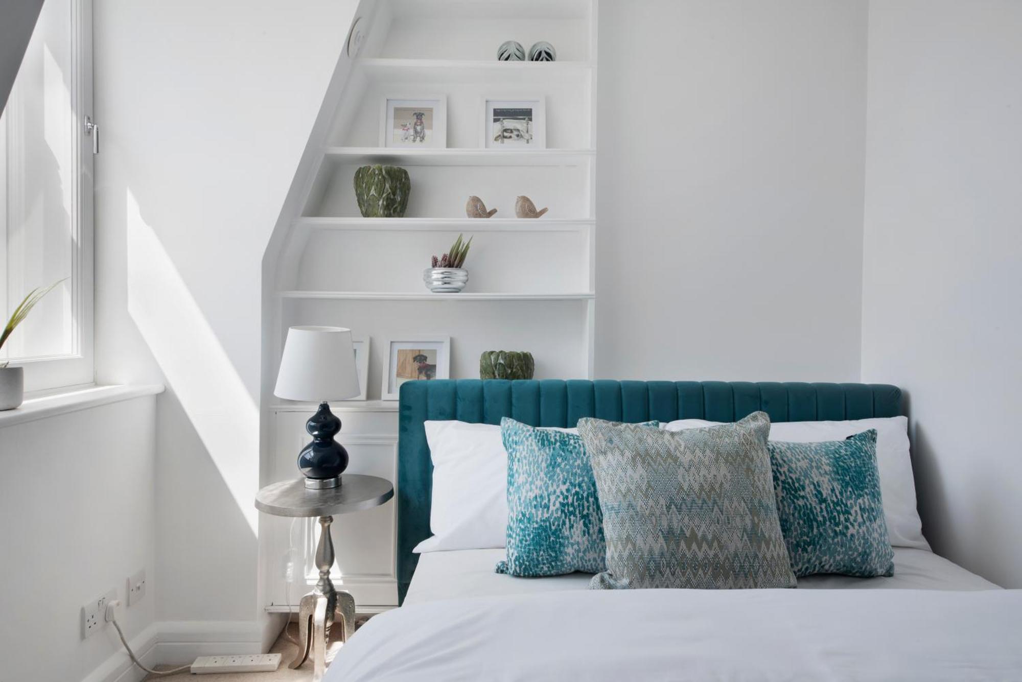3 Bedroom Penthouse With Roof Terrace In Covent Garden Apartment