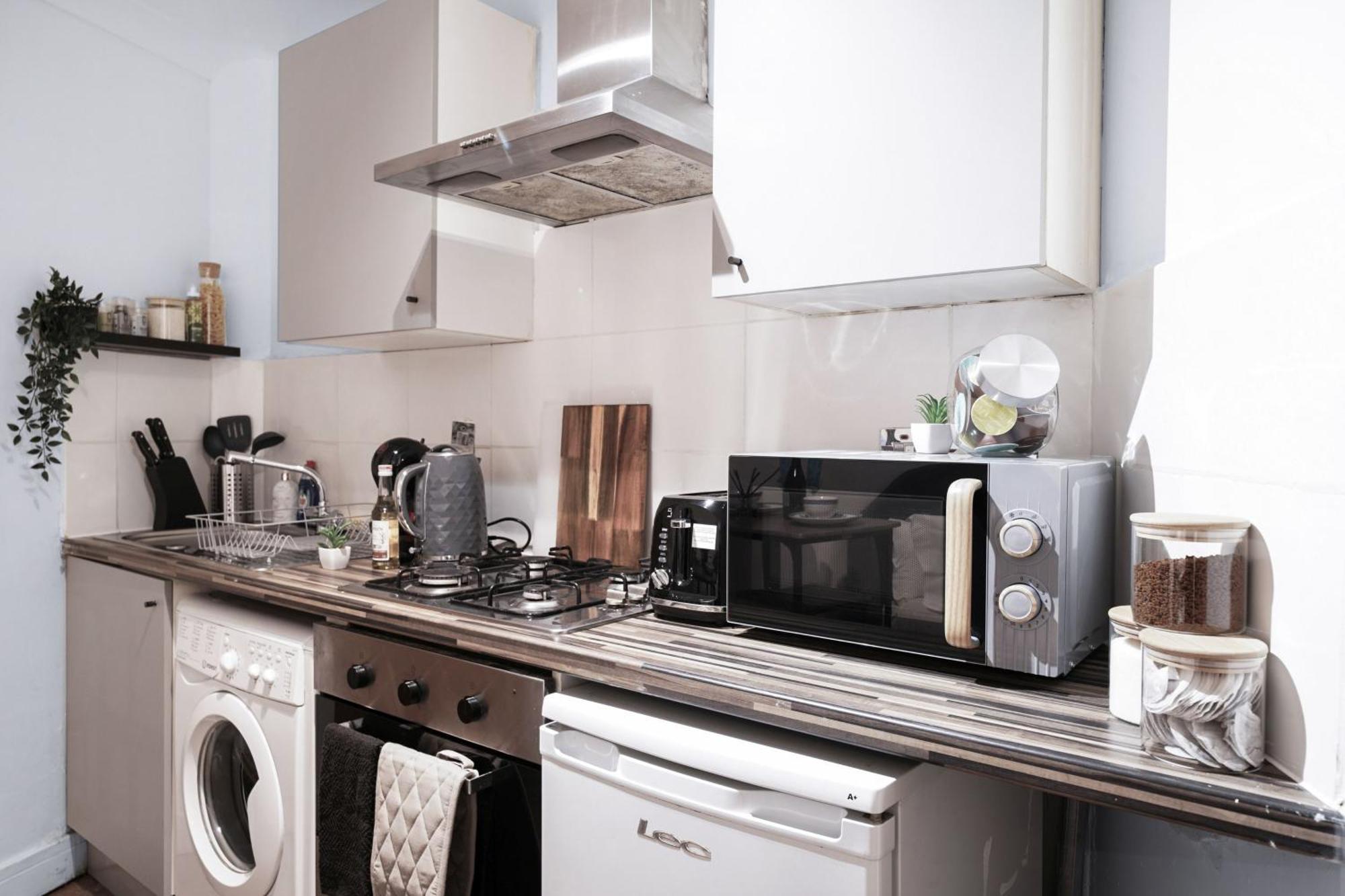 Ground Floor Budget & 1bed London