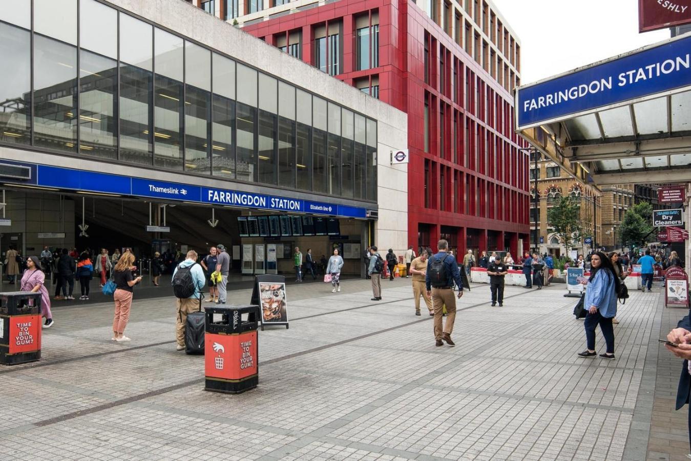Superfast Broadband 2bd Flat Farringdon Apartment London