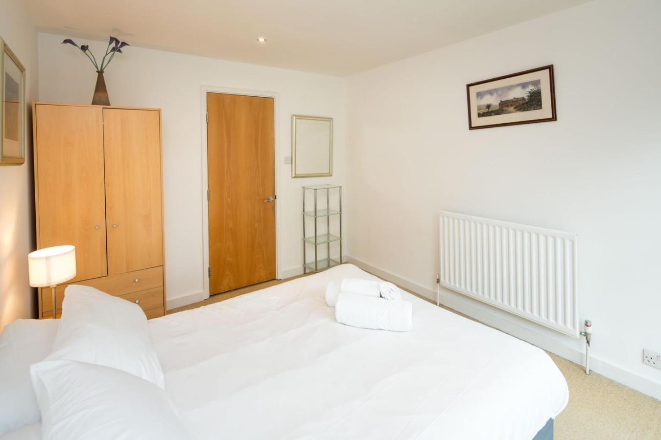 Superfast Broadband 2bd Flat Farringdon * London
