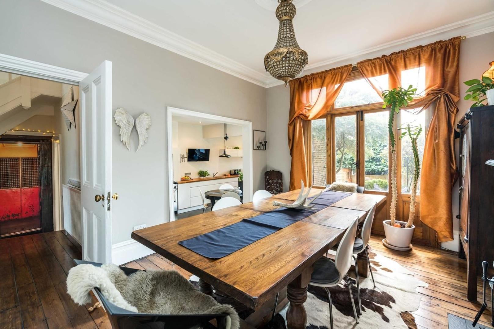 Beautiful 3bd Forest Hill South Holiday home *