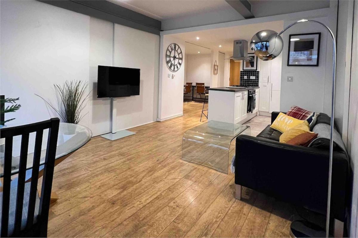 Apartamento 2bed Stratford With Easy Access To London, O2, Excel, Parking Nearby