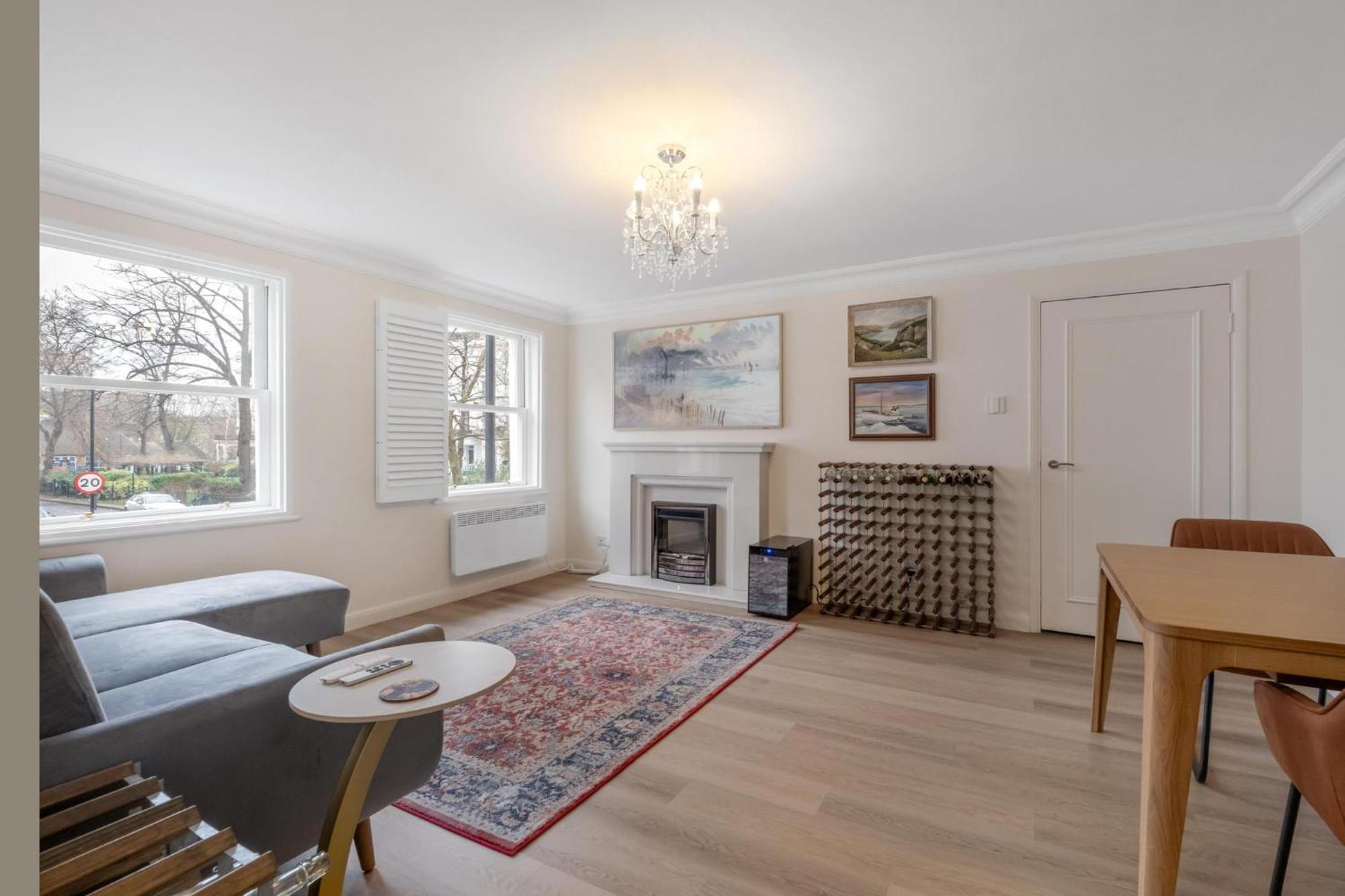 Apartment W2 Stylish And