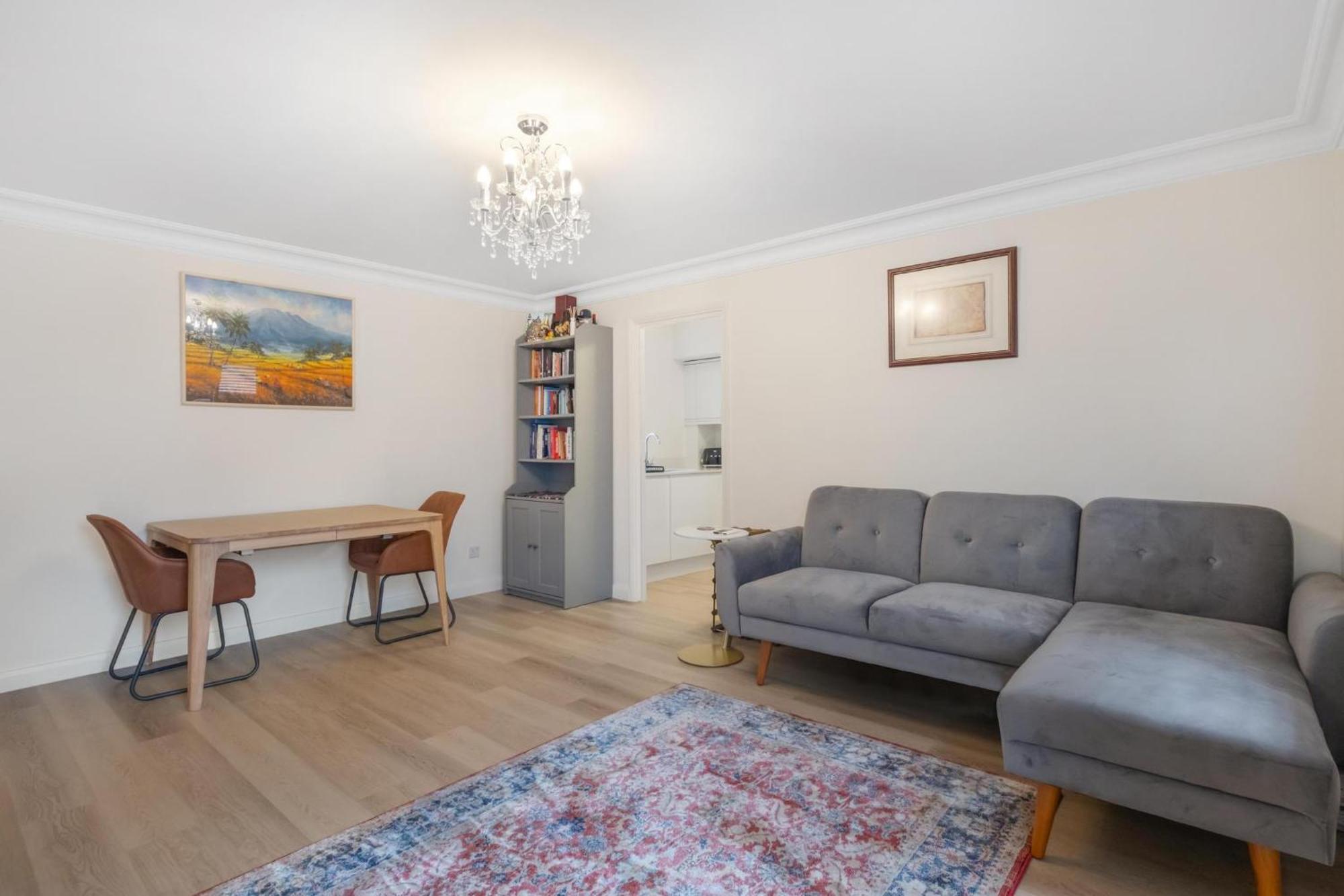 W2 Stylish And Apartment London