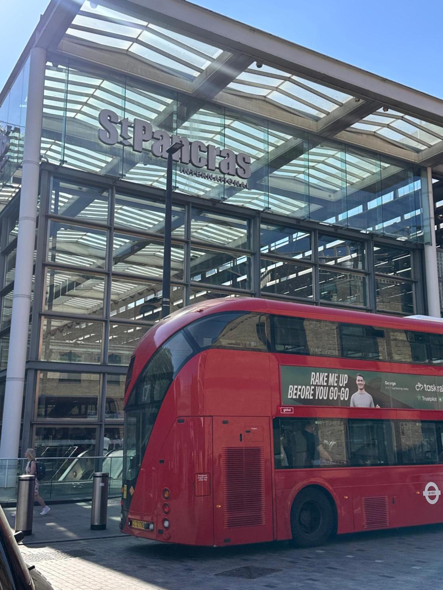 Euston Escape - 1 Min Walk Apartment *
