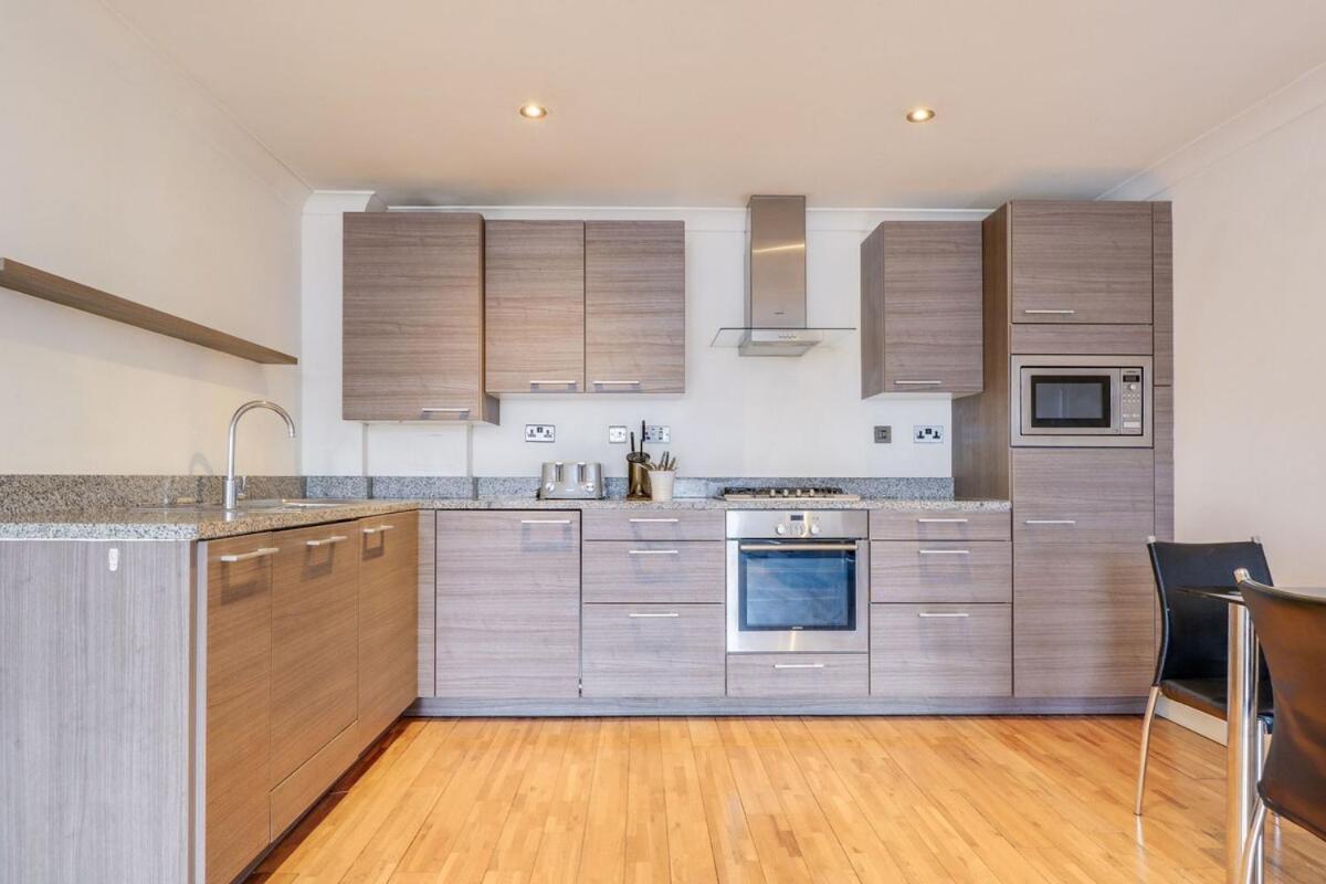 3br For 8 By Liverpool Street *