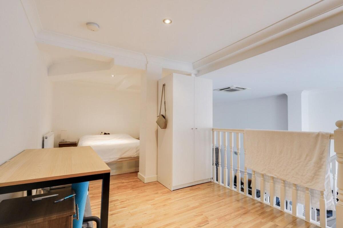 Modern 3br - Flat Sleeps 8 - Walk To Liverpool St * London