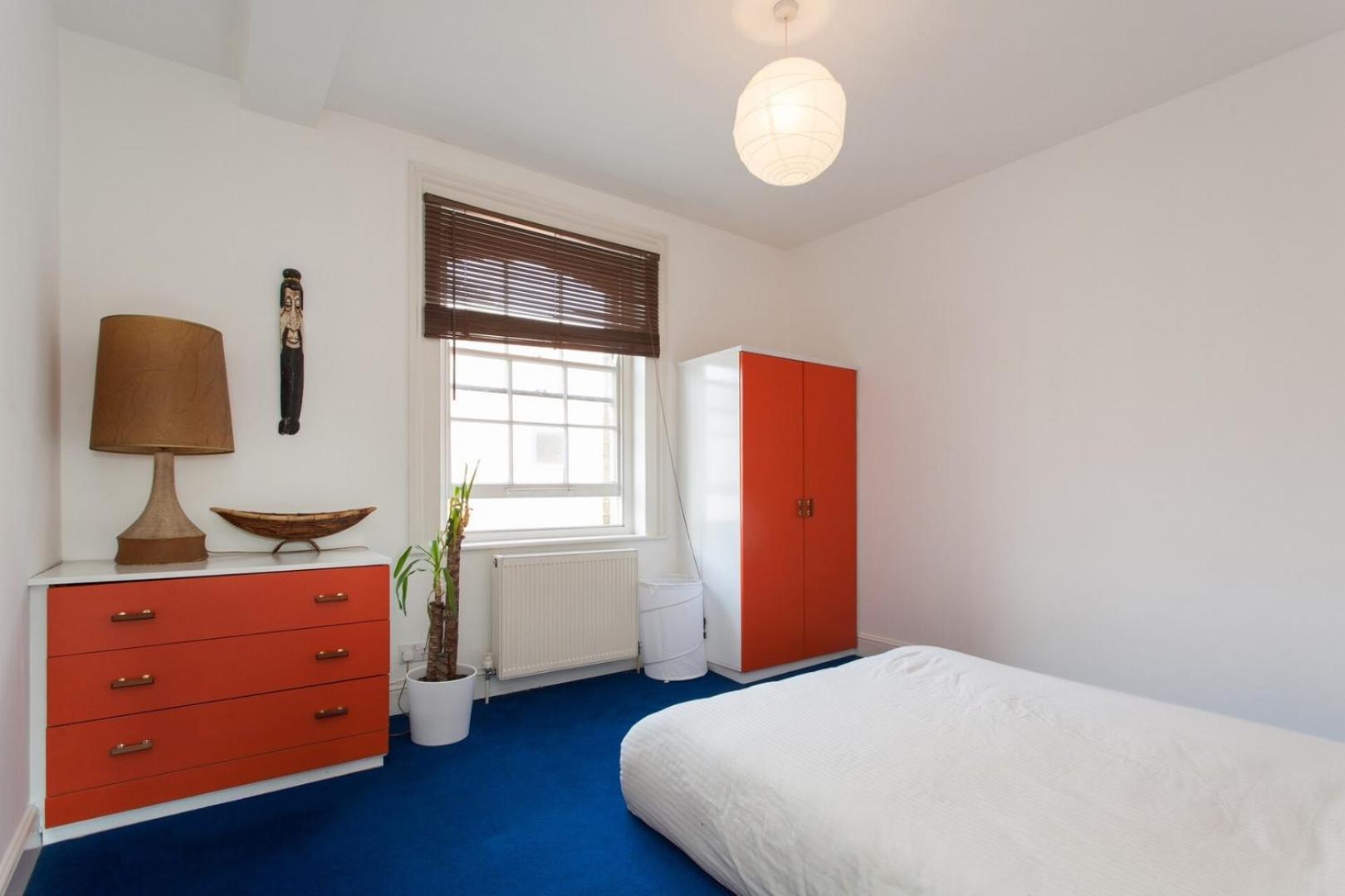 Large Shoreditch 2dbl Bed Loft * London