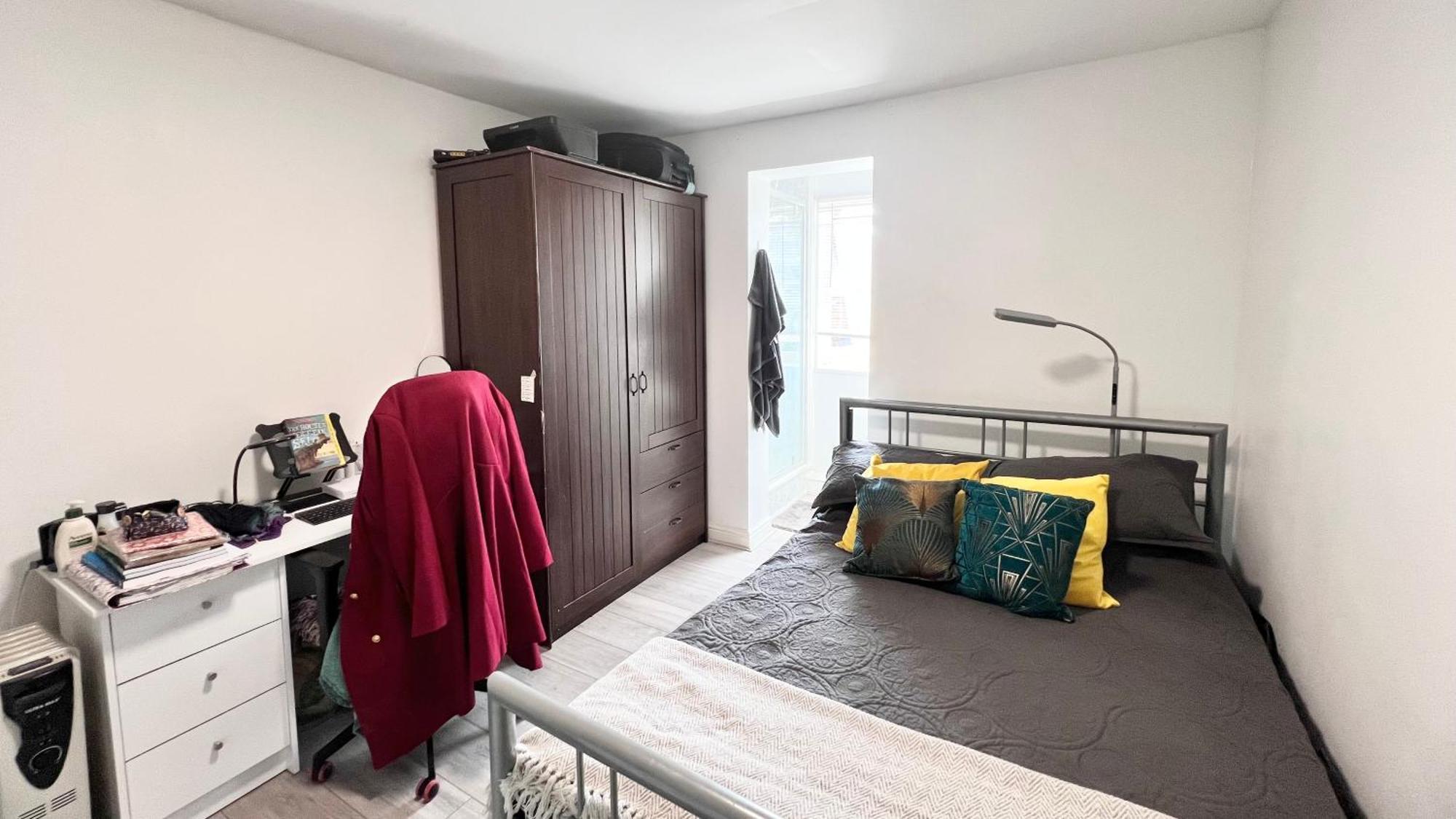 Cosy - London