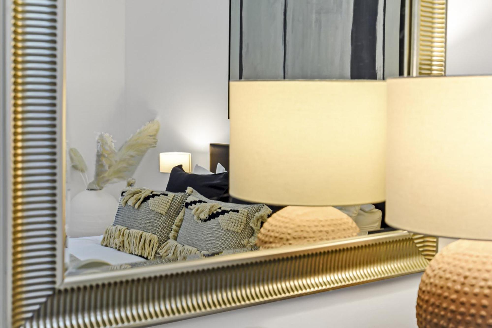 2 Bed Apartment- Mayfair 1 Apartment *