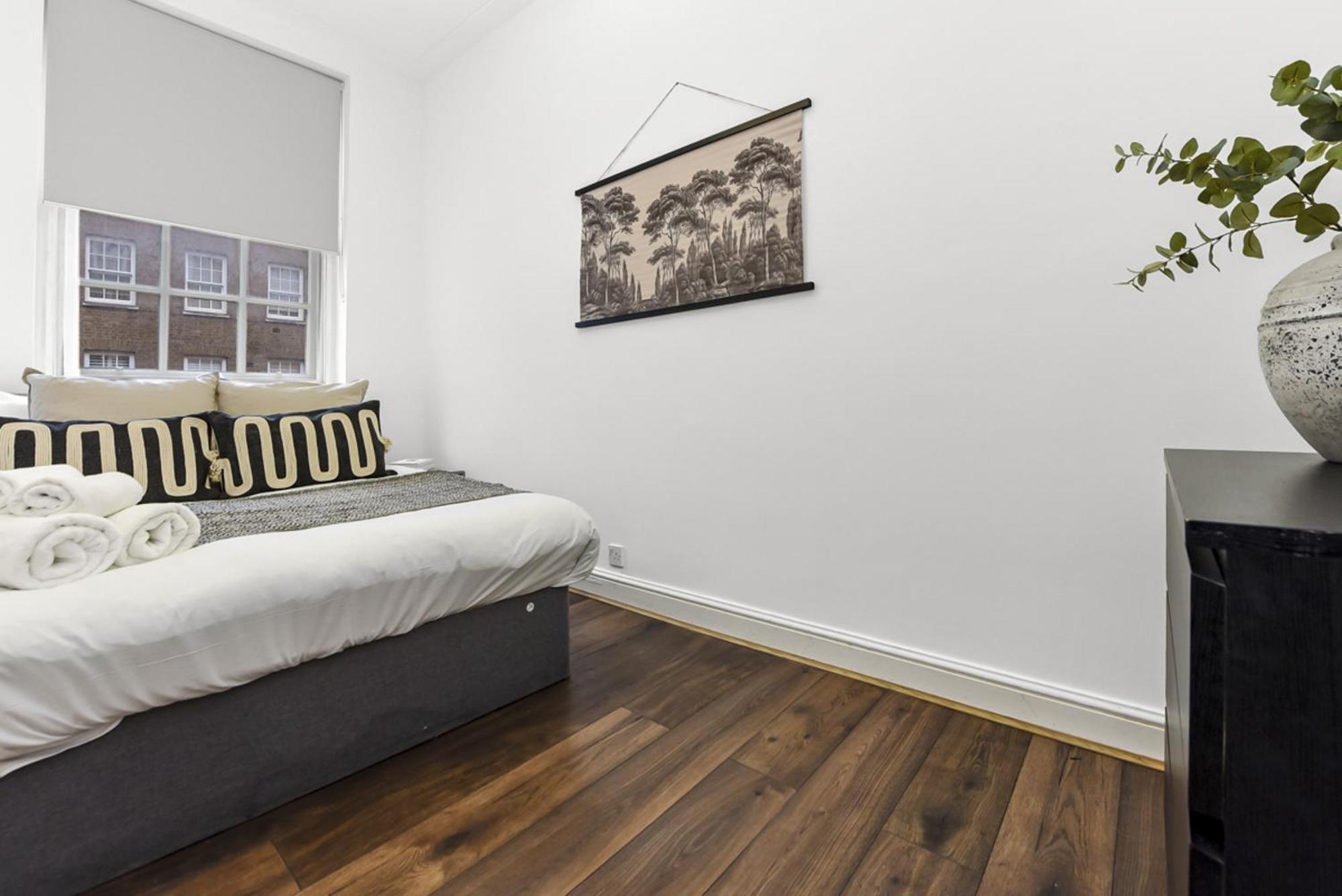 2 Bed Apartment- Mayfair 1 *