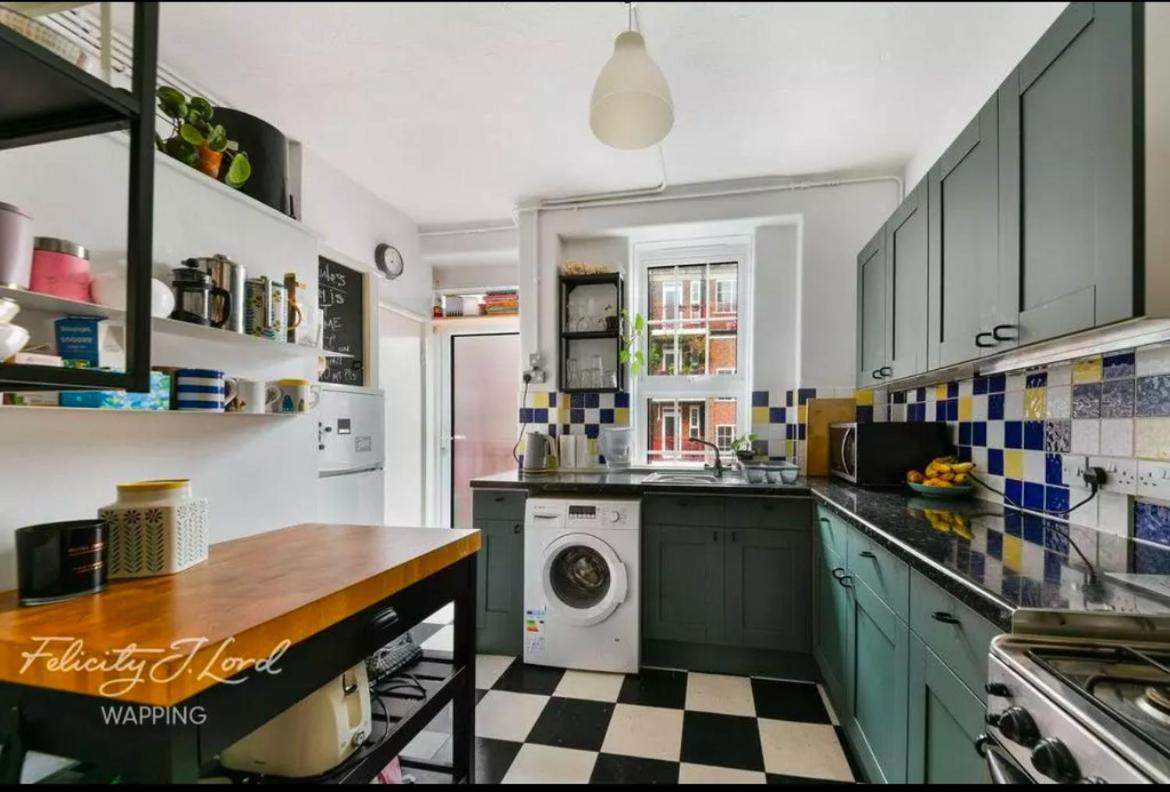 Victorian Amazing Three Bedroom