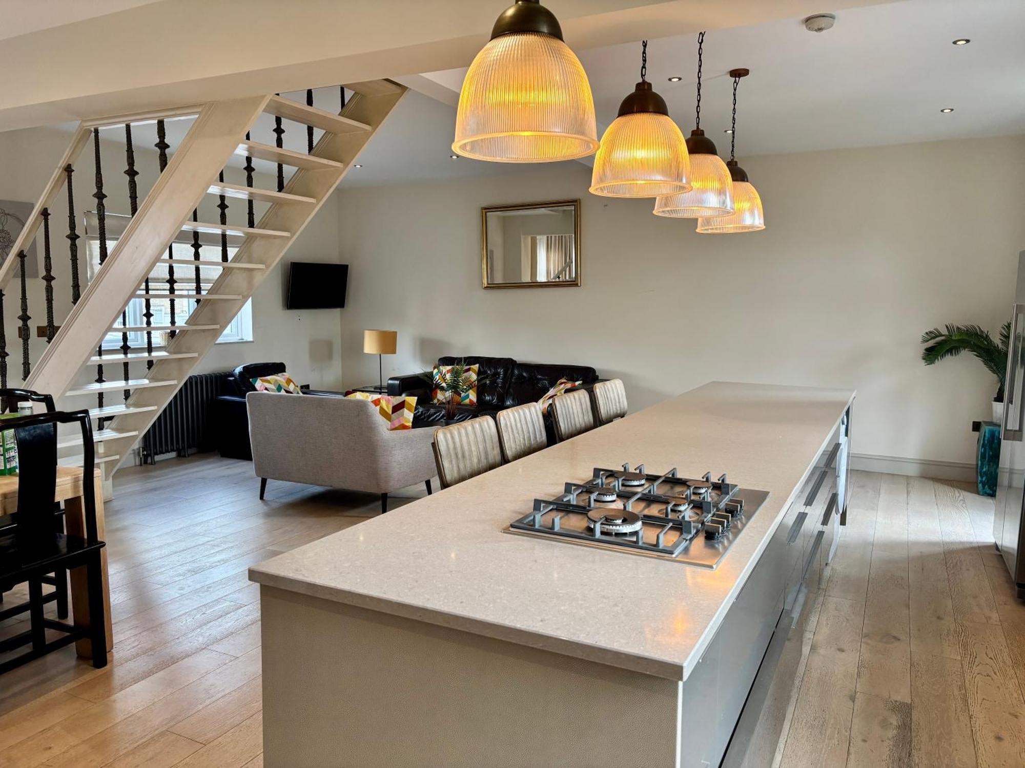 Spacious 3 Bed Kings Road Sw6 * London