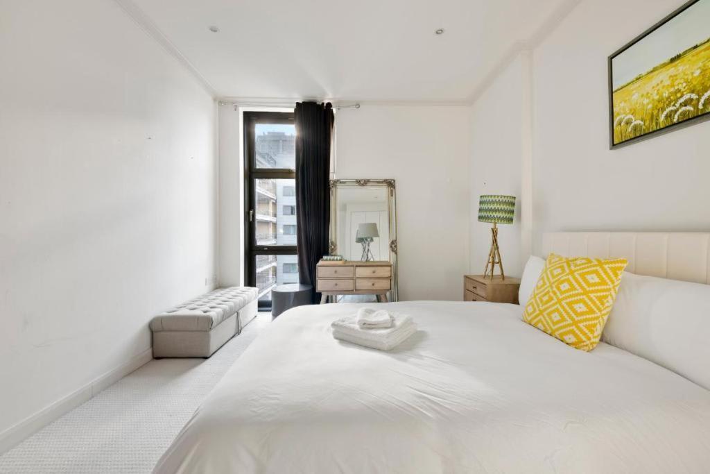 Londwell Canary Wharf River Thames Penthouse