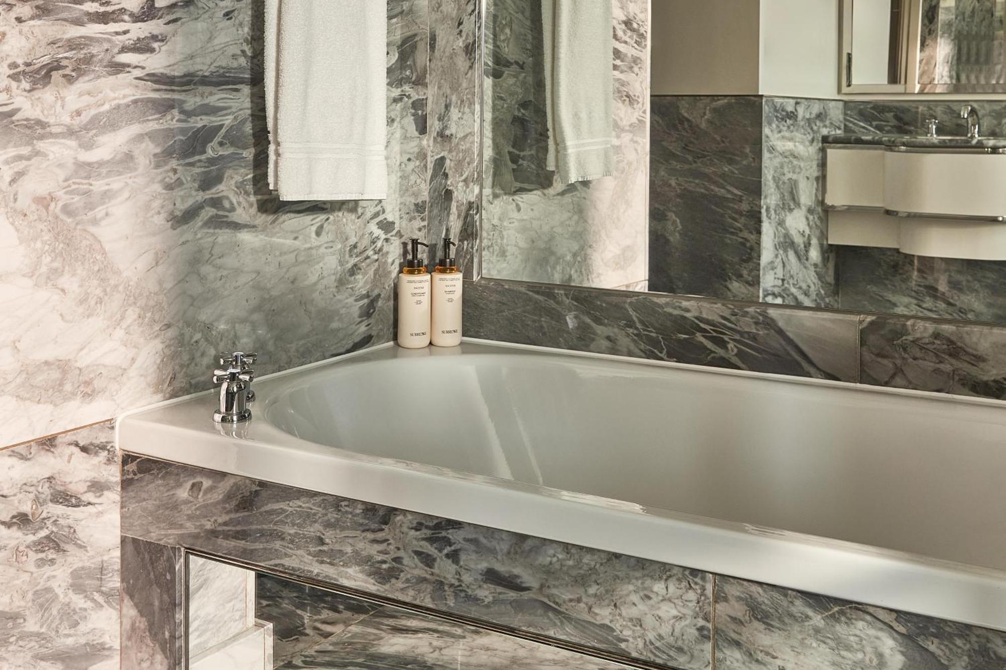 The Berkeley, Maybourne London