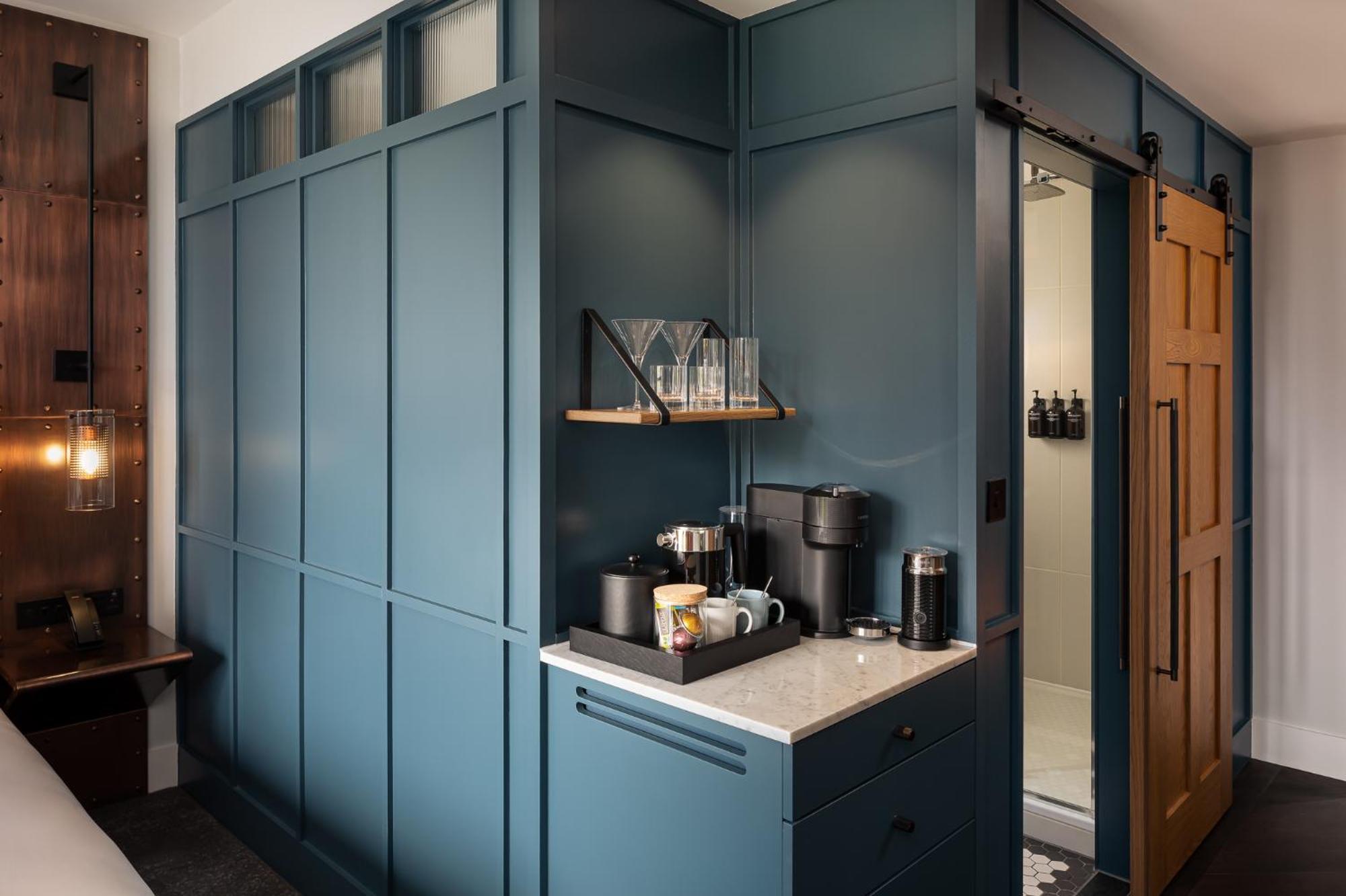 The Gantry London, Curio Collection By Hilton Hotel