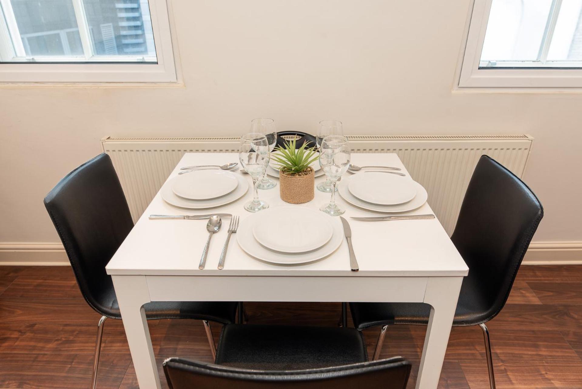 2-bedroom Flat In Embankment A Short Walk Away To Trafalgar Square Near Big Ben, Eye Apartment *