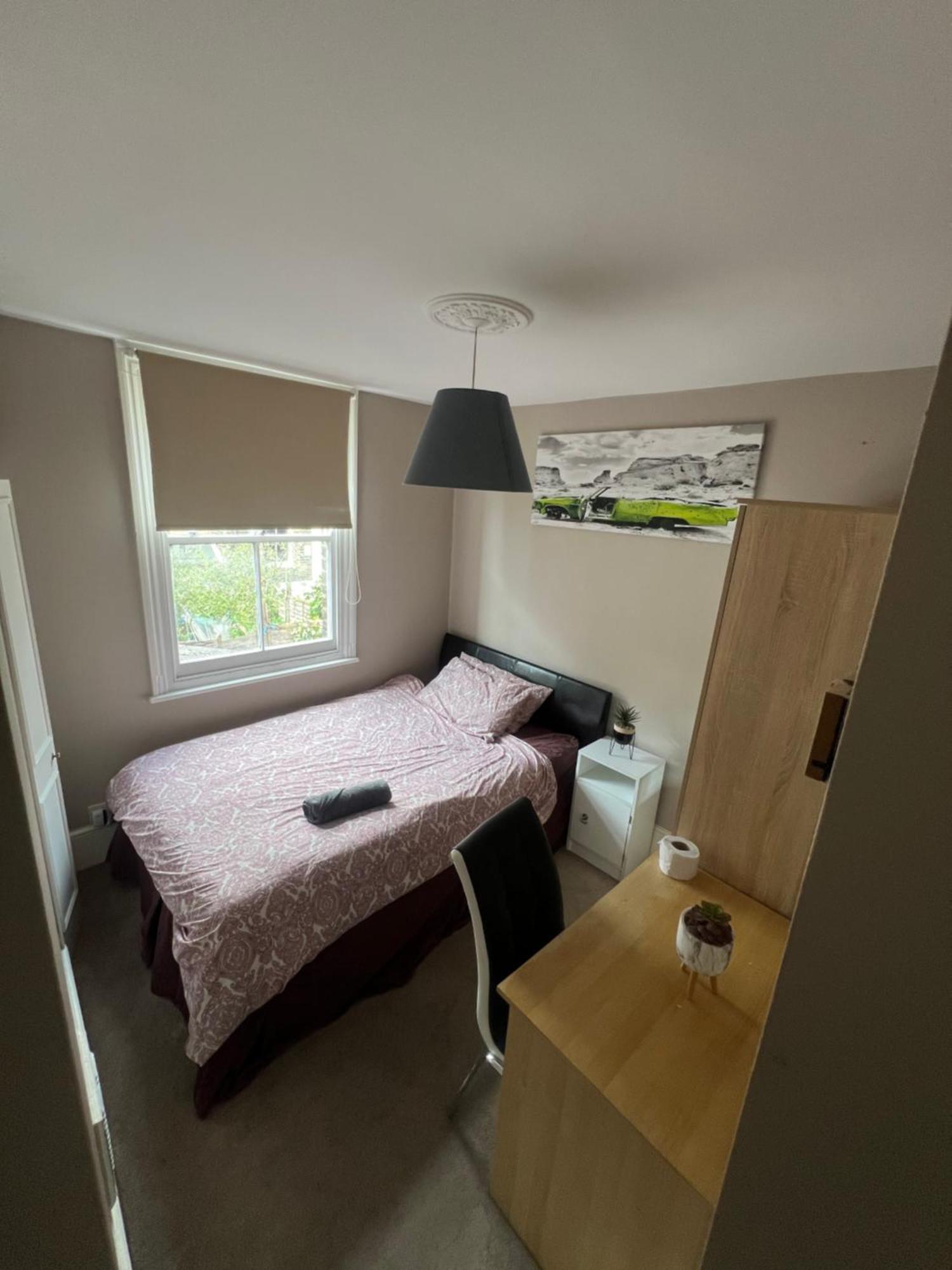 Elephant And Castle Cosy Double Bed Bed & Breakfast *