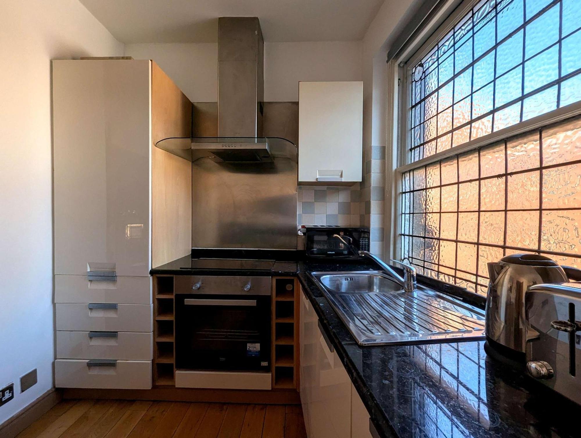 Estatesmen Mayfair Bond Street Flat * London