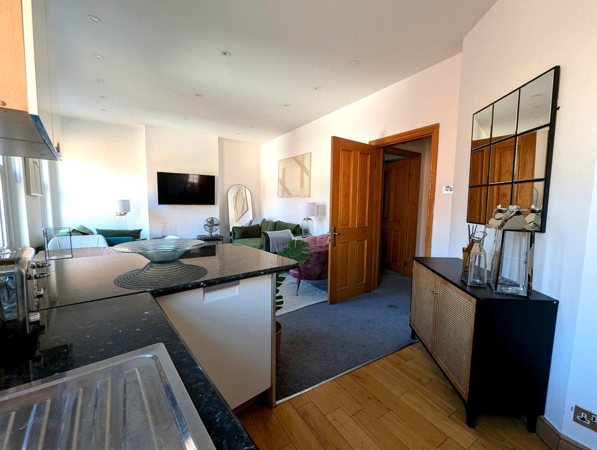 Estatesmen Mayfair Bond Street Flat Apartment London