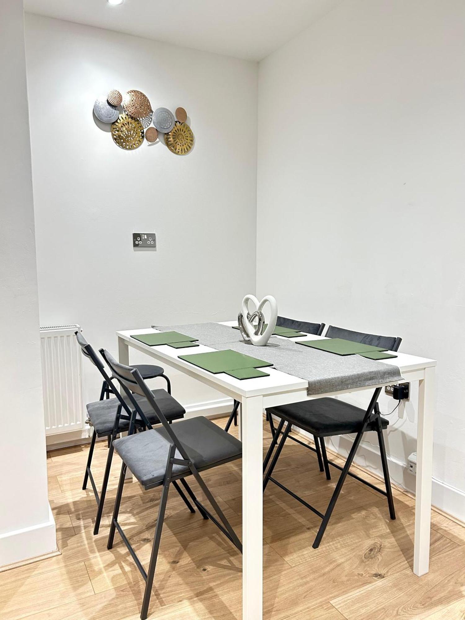 Apartment Excel - 2 Mins From Loughborough Junction Station, London