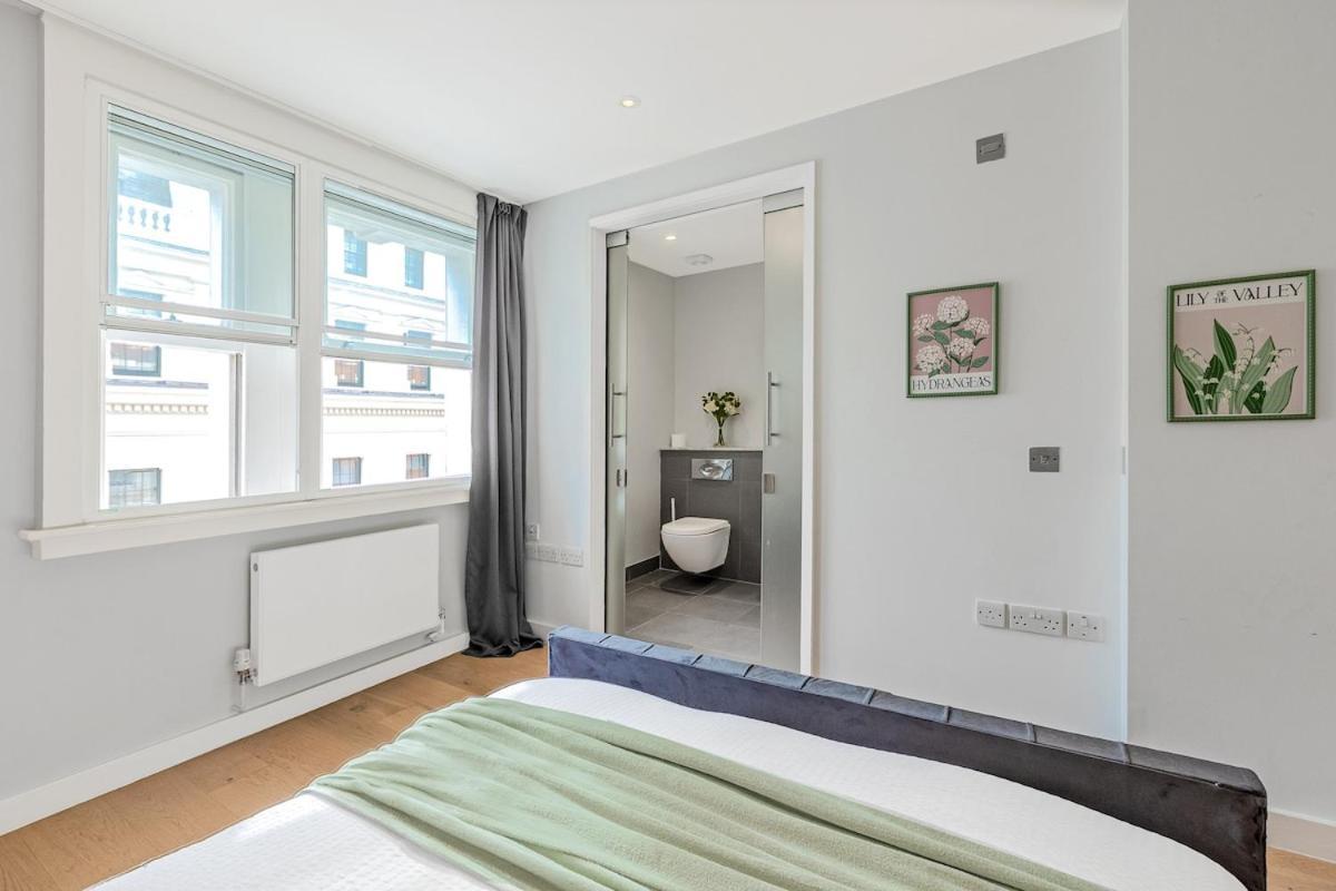 2 Bd Soho Luxury Living-high Ceilings Huge Terrace London