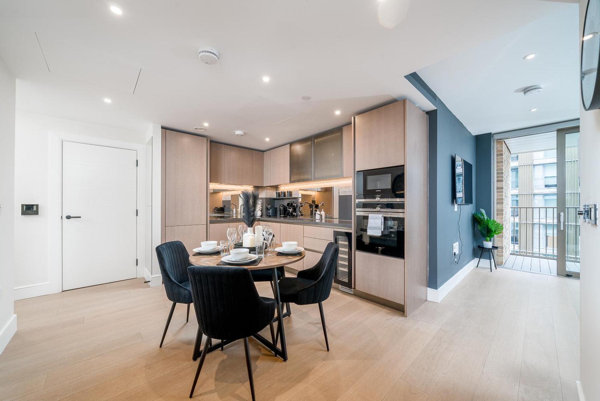 Battersea 2br Flat - Gym, Balcony, Parking, Great Location - Long Welcome London