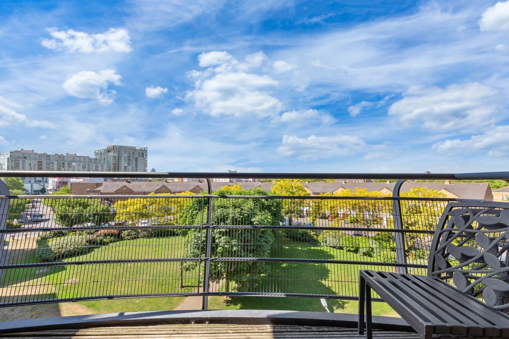 Stunning Greenwich 1br Flat