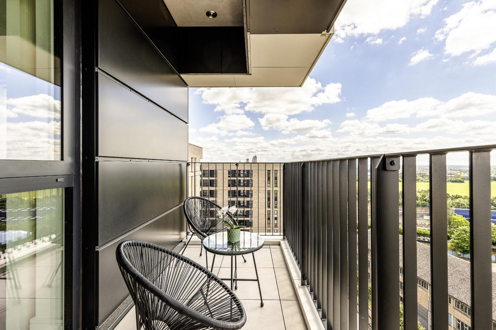 Apartment North Ken V - 2 Bedrooms - 1 Bathroom - Balcony - Concierge *