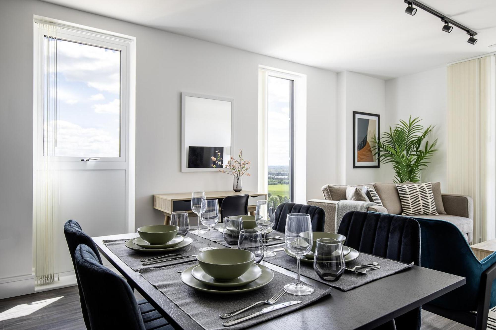 North Ken V - 2 Bedrooms - 1 Bathroom - Balcony - Concierge Apartment London