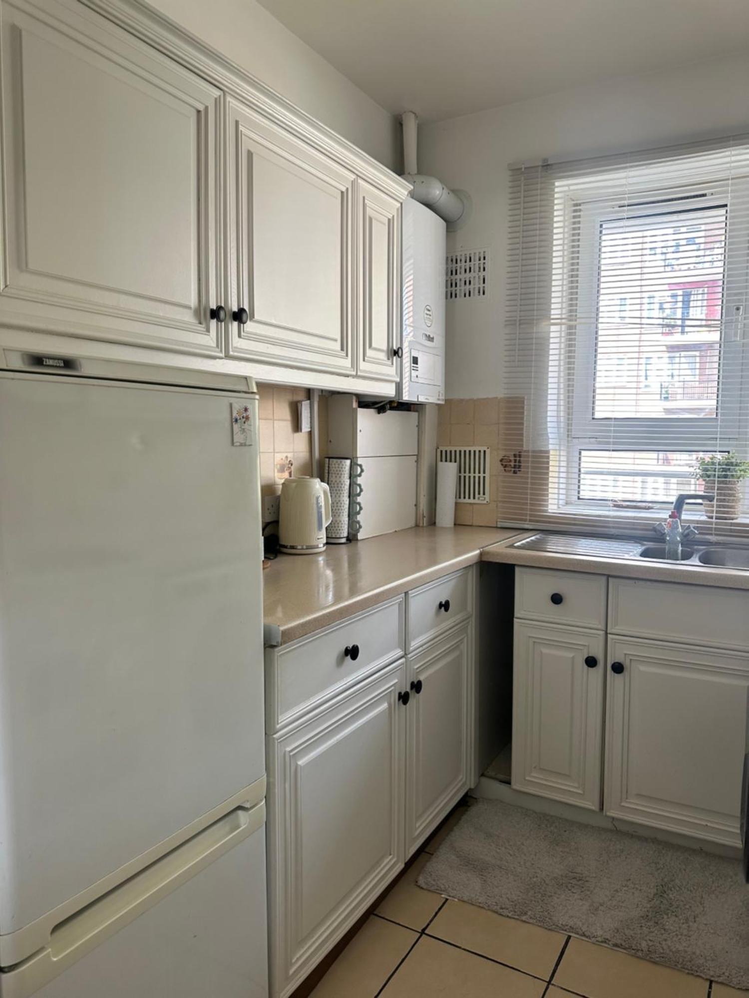 Apartment Modern One Bedroom Apartment, Sloane Square London
