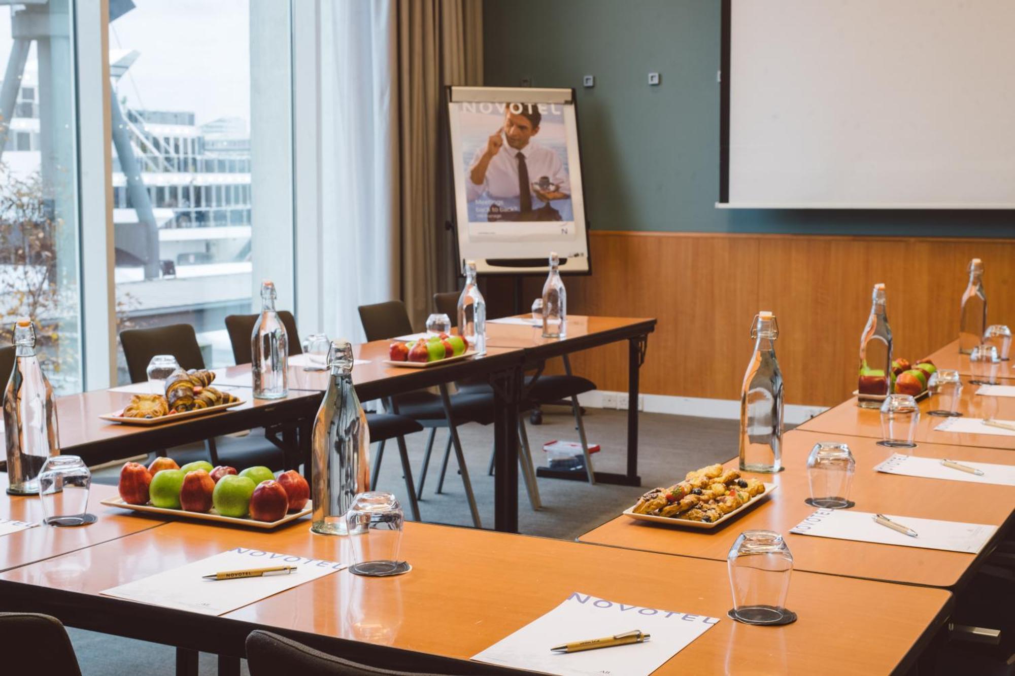 Novotel Excel 4* London