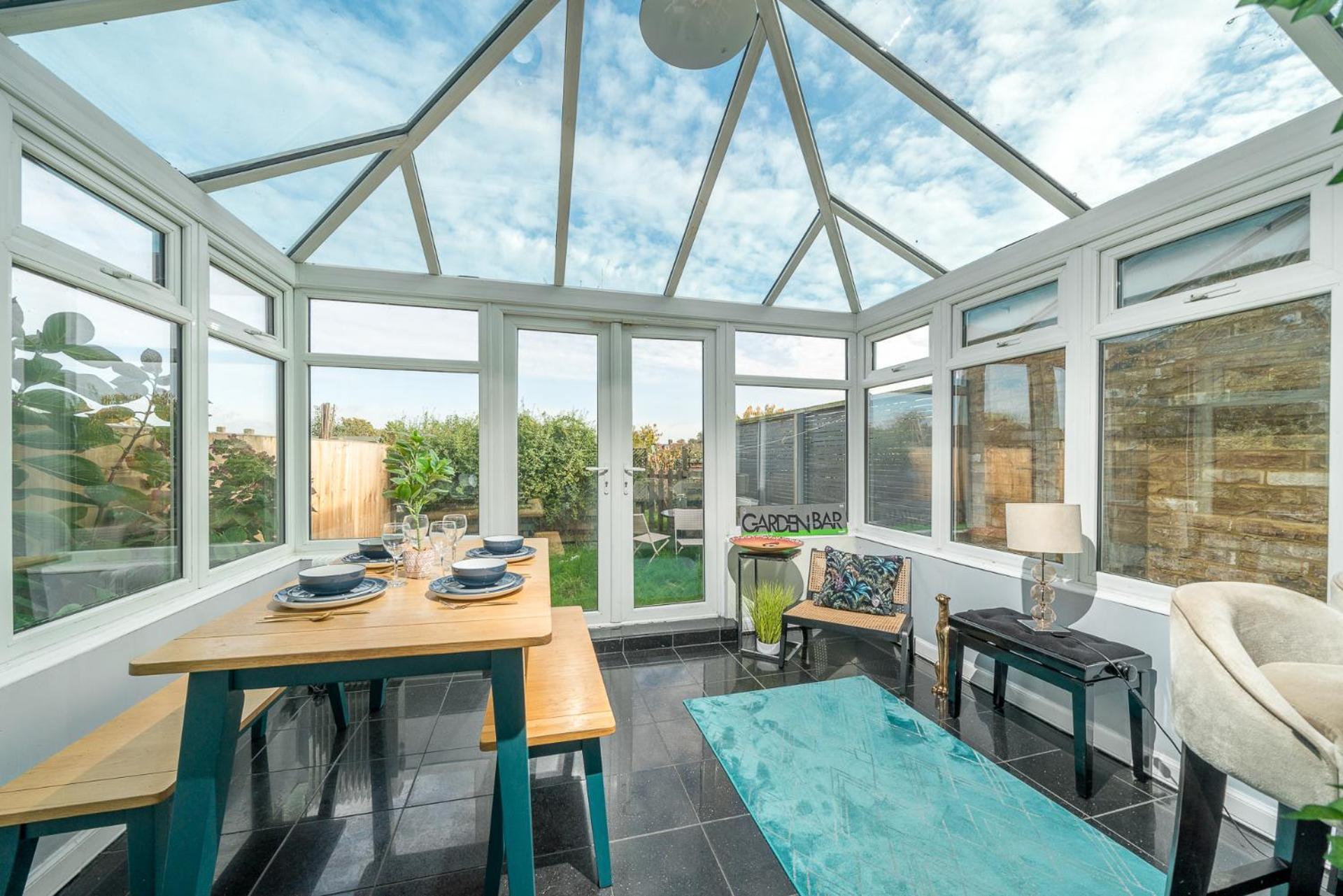 Luxury House Near River Thames Garden House Parking 6 Guests *