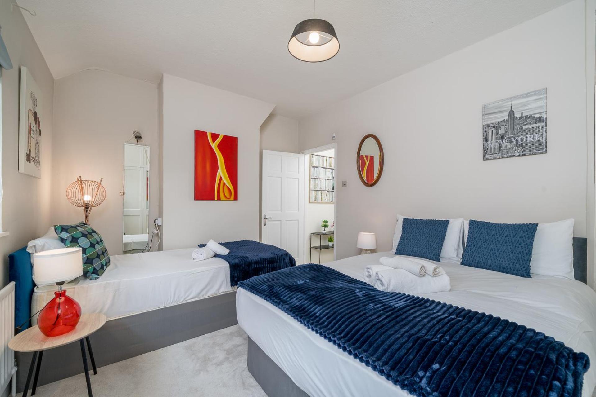 Luxury House Near River Thames Garden House Parking 6 Guests London