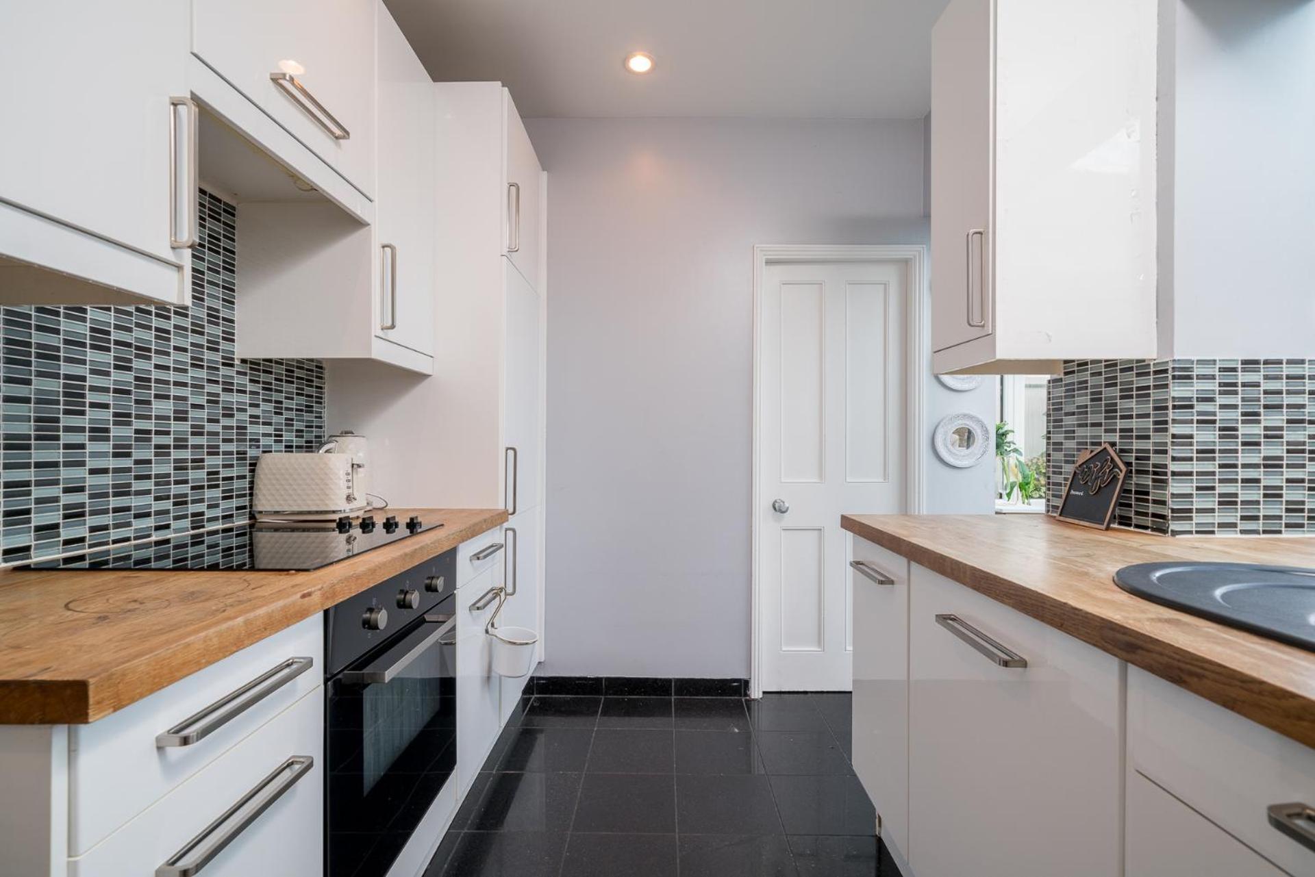 Luxury House Near River Thames Garden House Parking 6 Guests * London
