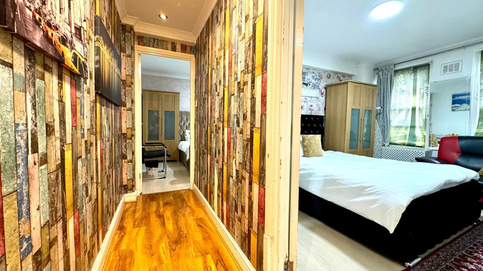 2 Bedroom Facing Garden By Ali Apartment