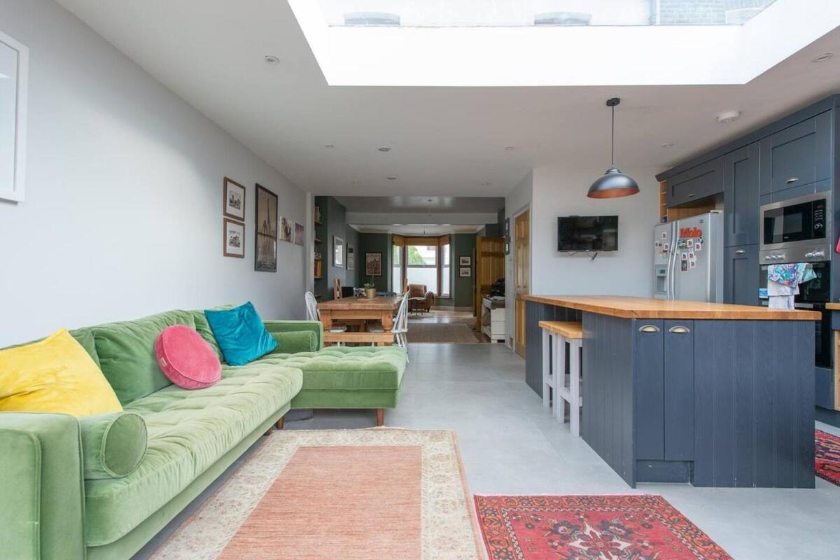 Modern Wanstead Holiday home *
