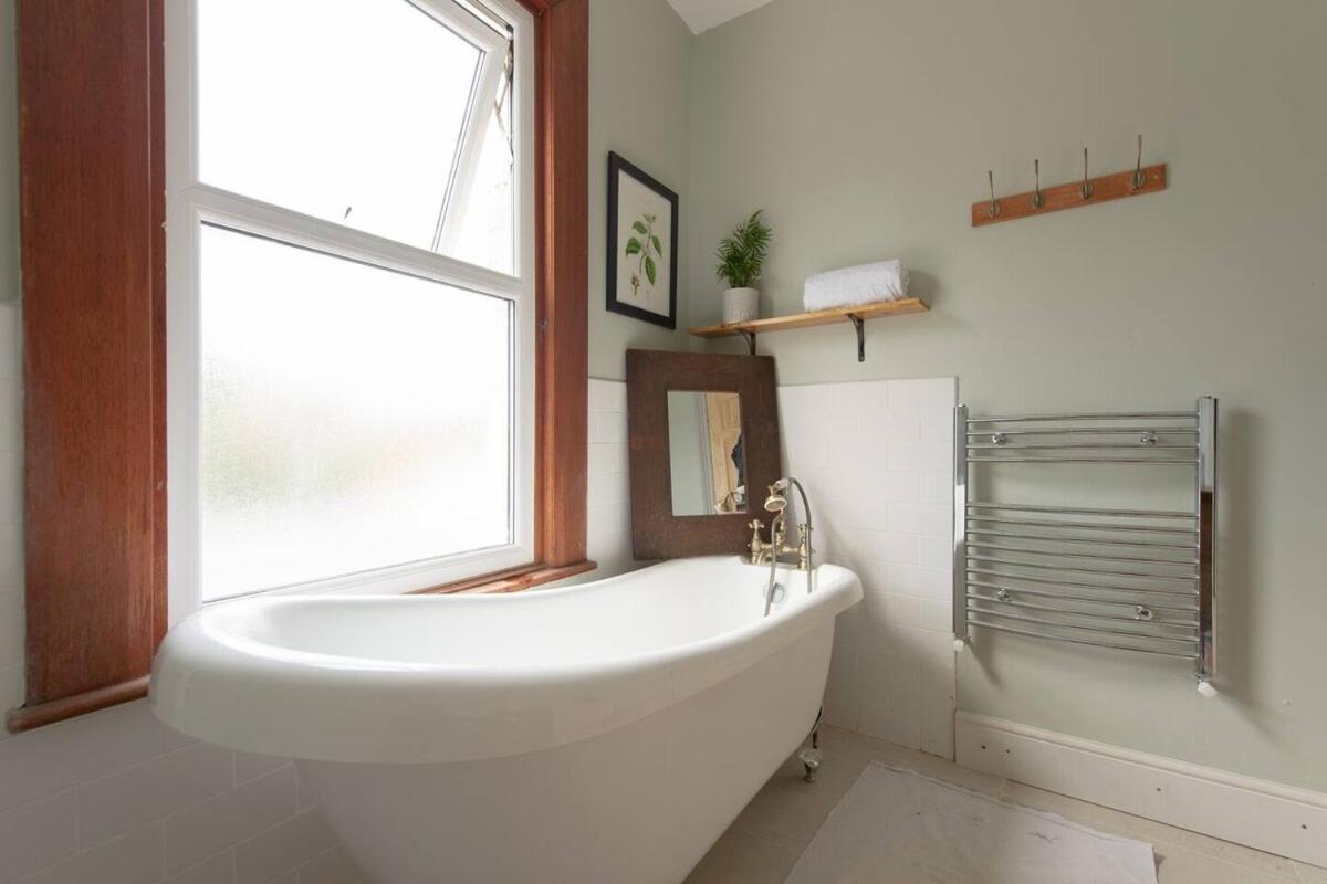 Modern Wanstead Holiday home *