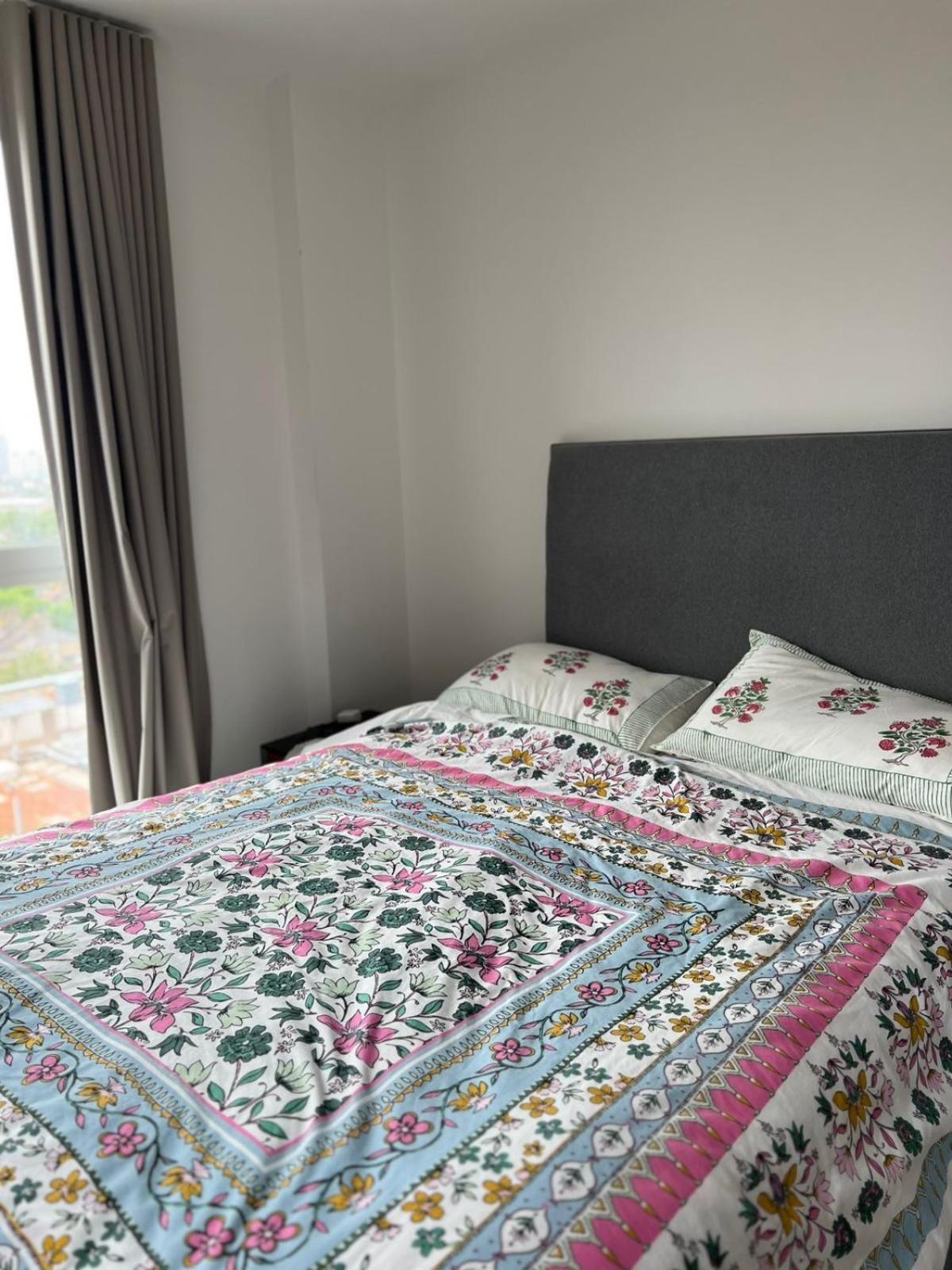 Flat In Upton Park 5 Mins Walk London