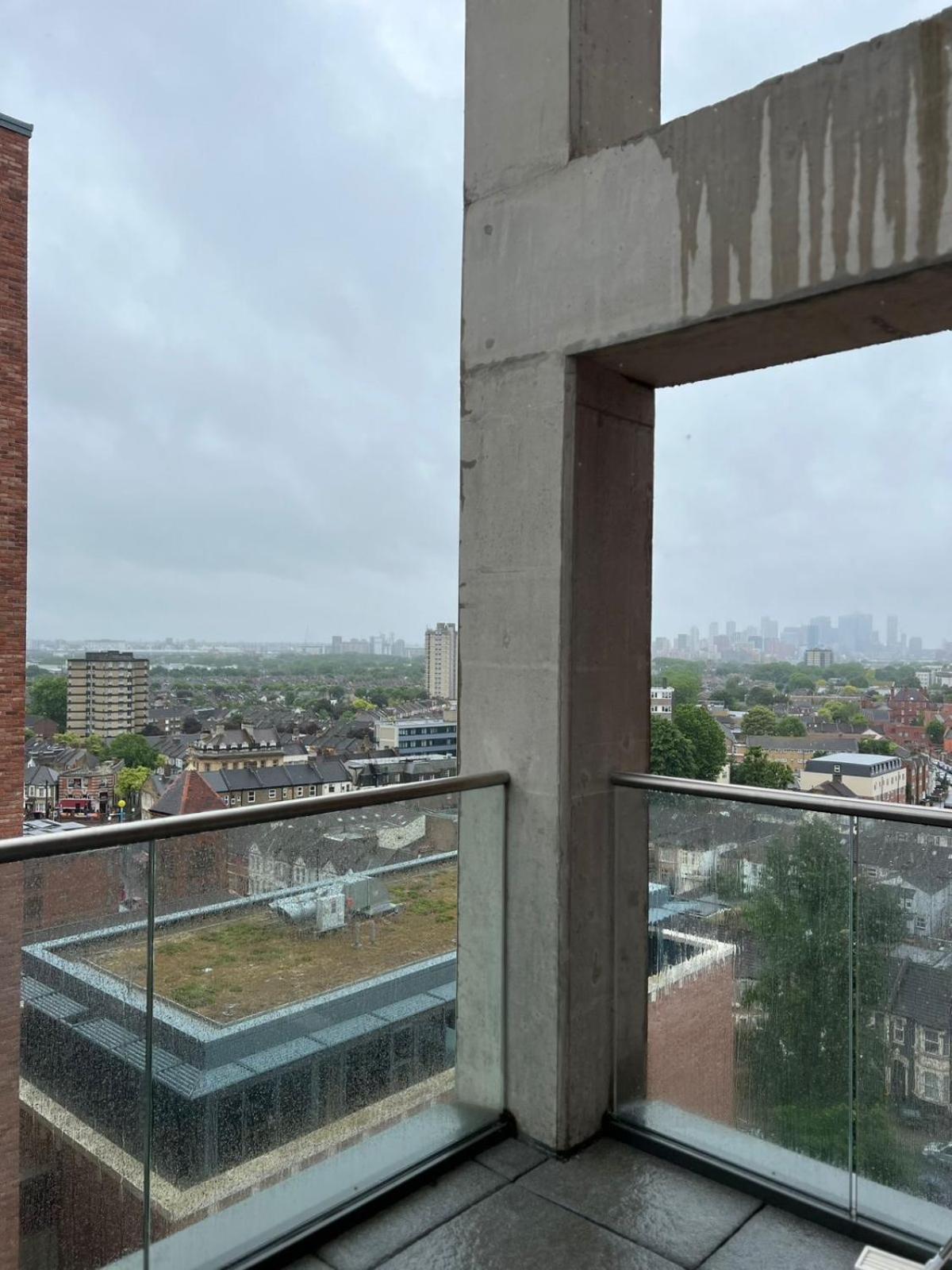 Apartment Flat In Upton Park 5 Mins Walk