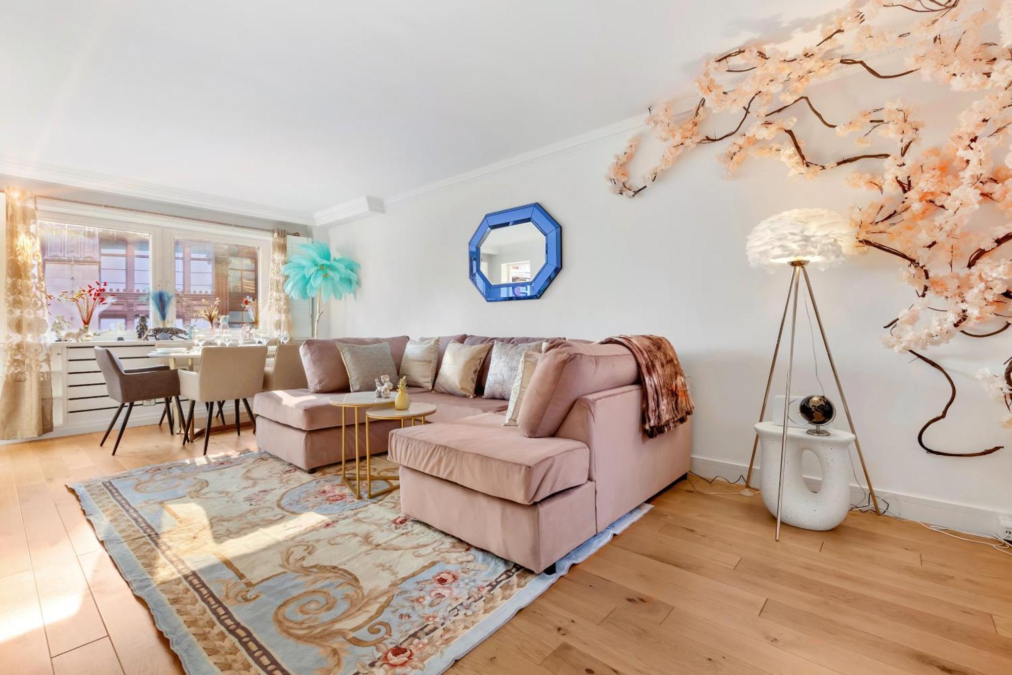 Fabulous With Terrace By Harrods Apartment *