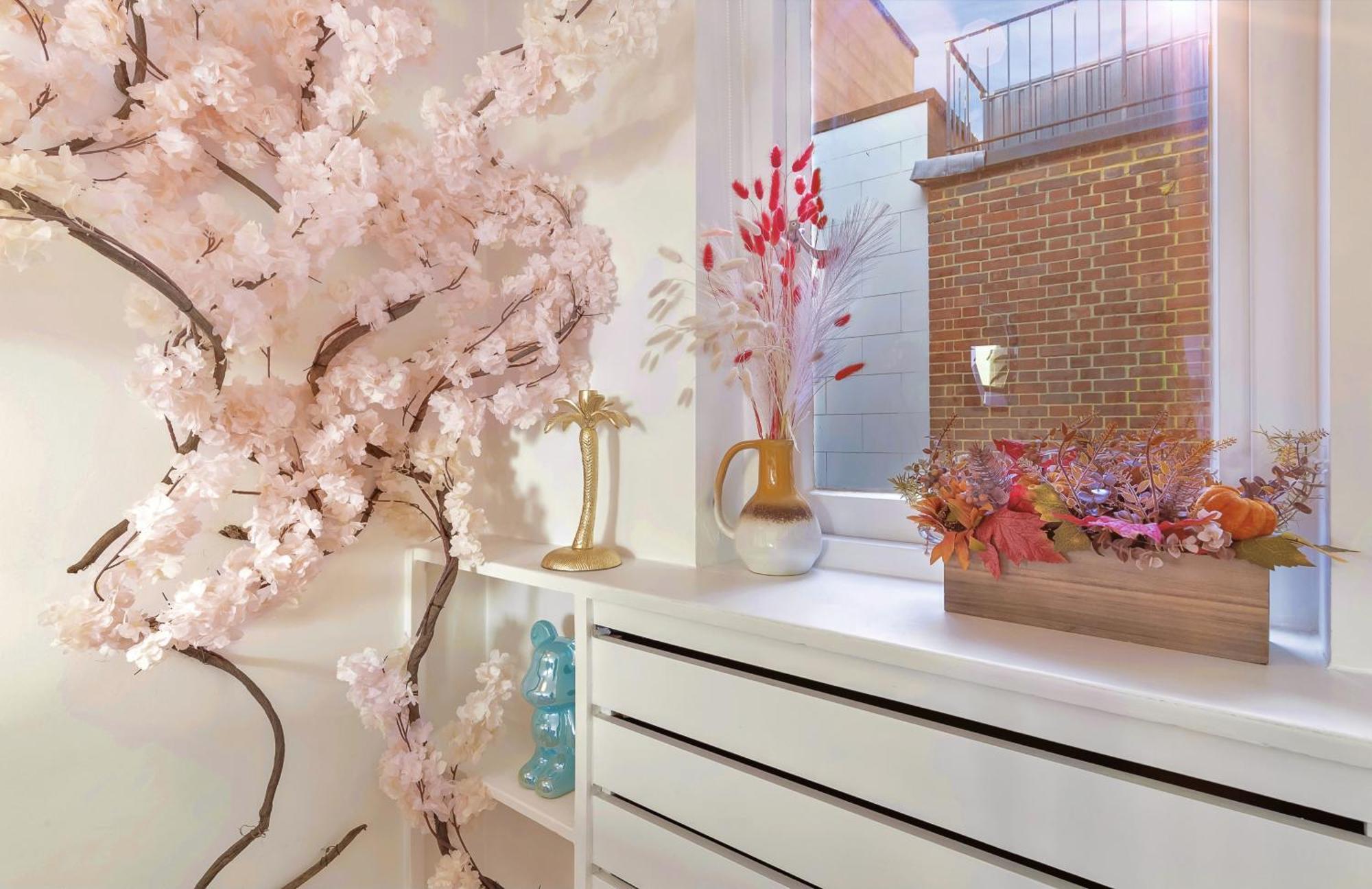 Fabulous With Terrace By Harrods * London