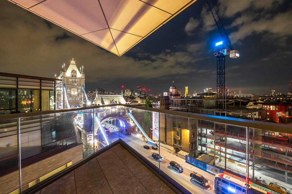 Apartment Penthouse Tower Bridge Stunning Views Sleeps 6 London