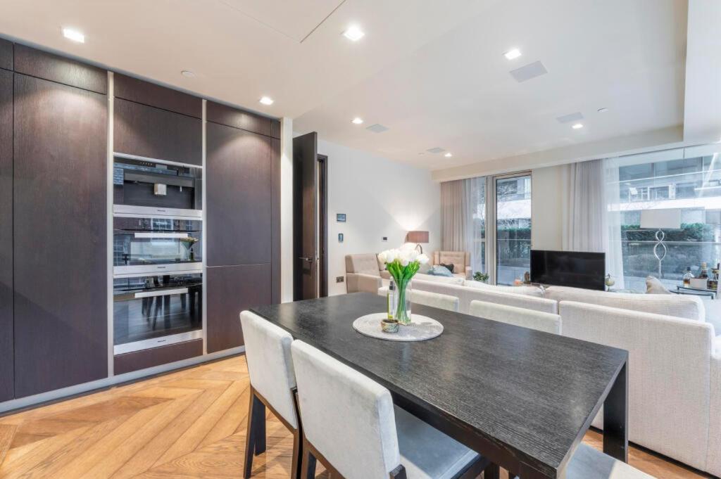Penthouse Tower Bridge Stunning Views Sleeps 6
